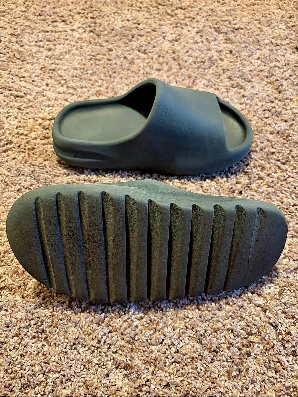 Adidas Yeezy Slide Slate Grey Sandals